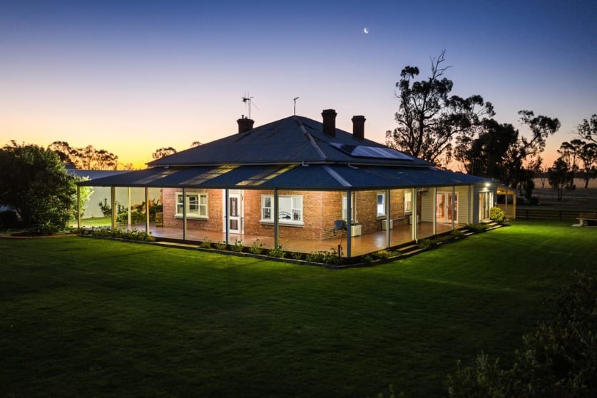620 Elmore Minto Road Elmore VIC 3558 - Image 1