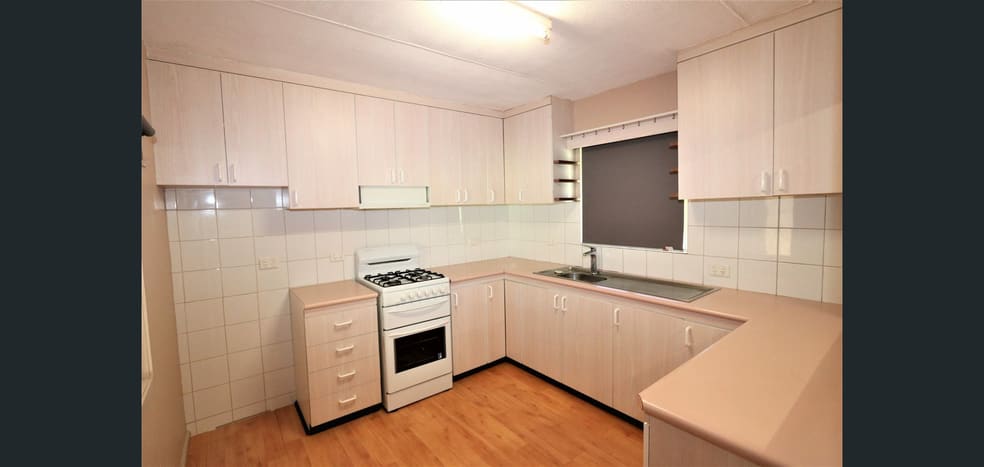 Click to view all images 165 Lansdowne Road Katherine NT 0850 - Image 2