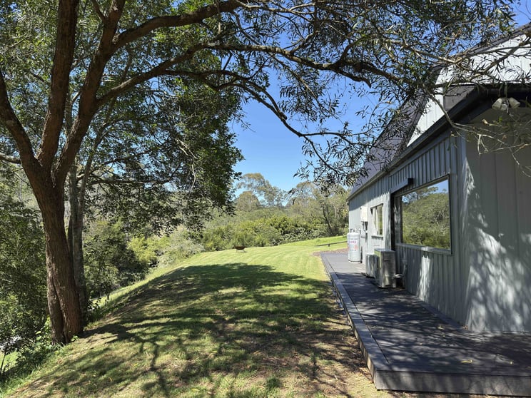 Click to view all images 122 Hermitage Road Kurrajong Hills NSW 2758 - Image 3