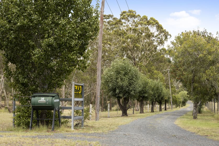 Click to view all images 36 Walkers Springs Road Preston QLD 4352 - Image 2