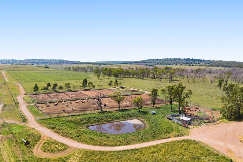 Click to view all images 'Ashby' 48 Felton View Road Ellangowan QLD 4361 - Image 3