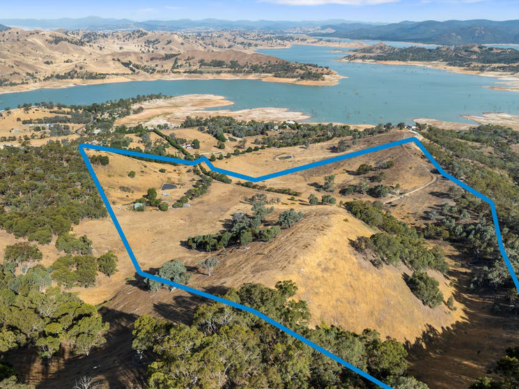 Click to view all images 2/3201 Maintongoon Road Bonnie Doon VIC 3720 - Image 1