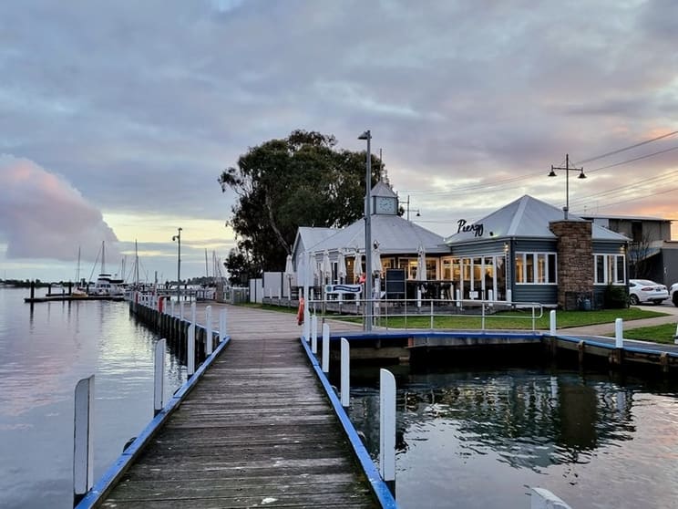 Click to view all images 70 Esplanade Paynesville VIC 3880 - Image 1