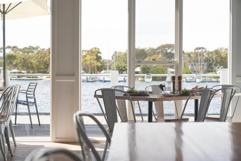 Click to view all images 70 Esplanade Paynesville VIC 3880 - Image 3