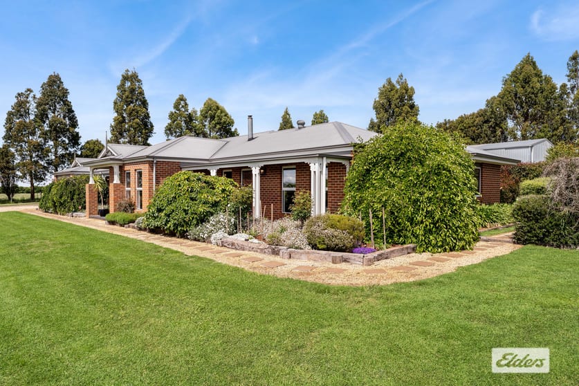 348 Tickawarra Road Romsey VIC 3434 - Image 3