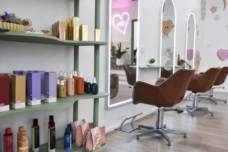 Click to view all images Beauty Salon business for sale in Gosford - Image 2