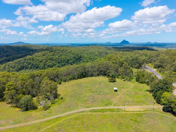 Click to view all images 1980 Maleny Stanley River Road Booroobin QLD 4552 - Image 1