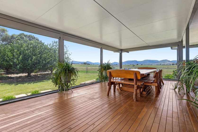 Click to view all images 7 L Mauchs Road Yangan QLD 4371 - Image 2