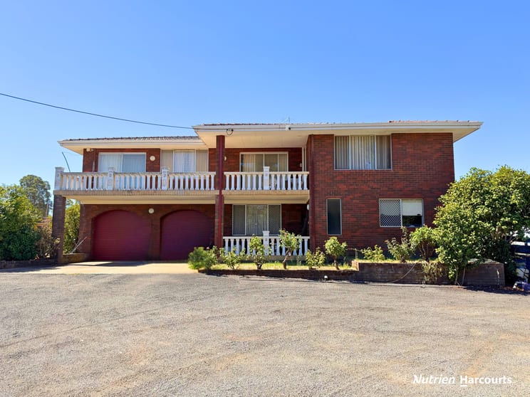 Click to view all images 1311 Brookton Highway Karragullen WA 6111 - Image 3