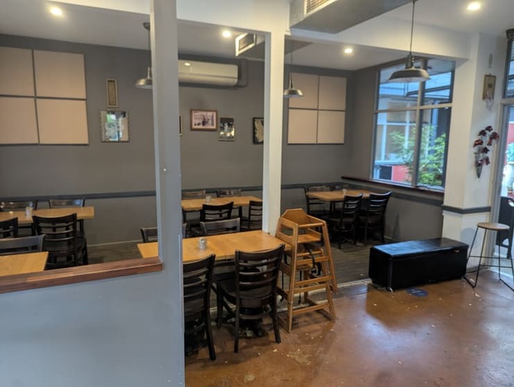 Click to view all images Food, Beverage & Hospitality business for sale in Hackett - Image 3