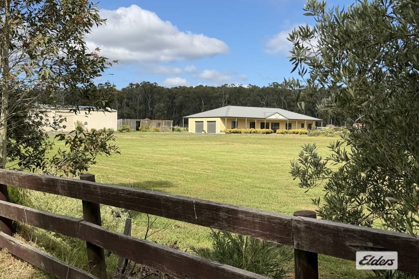 Click to view all images 1143 Hedley Range Road Binginwarri VIC 3966 - Image 2