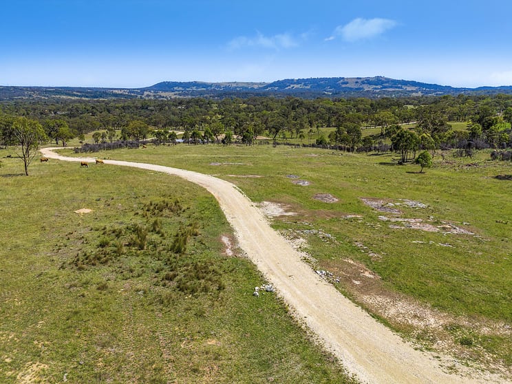 Click to view all images 329 White Rock Road Rylstone NSW 2849 - Image 3