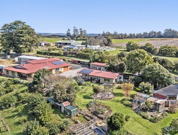 Click to view all images 1001 Oldina Road Oldina TAS 7325 - Image 2