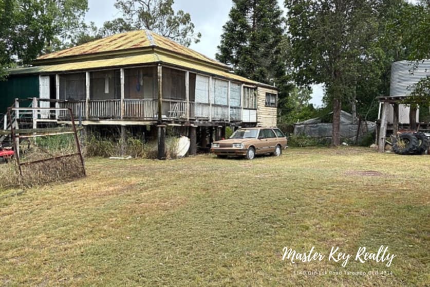 Click to view all images 1140 Old Esk Road Blackbutt QLD 4314 - Image 2