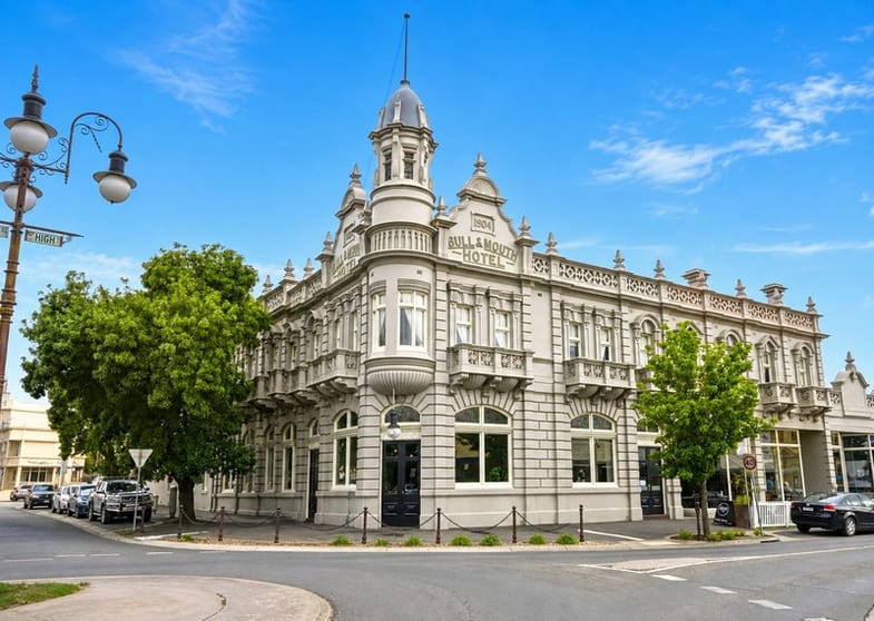 Click to view all images 119-125 High Street Maryborough VIC 3465 - Image 1