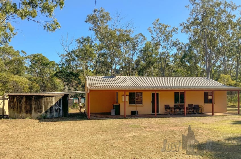 Click to view all images 79 Avondale Road Avondale QLD 4670 - Image 2
