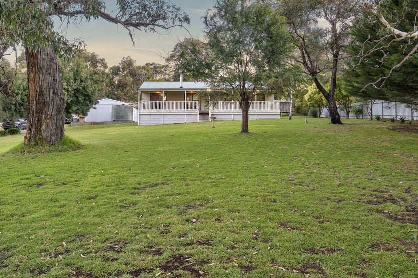 Click to view all images 1392 James Track Myponga SA 5202 - Image 1