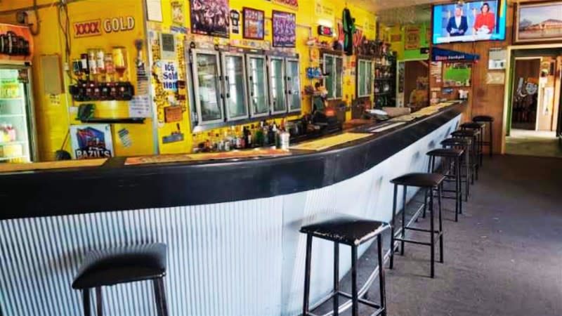 Click to view all images Hotel business for sale in Yarraman - Image 3