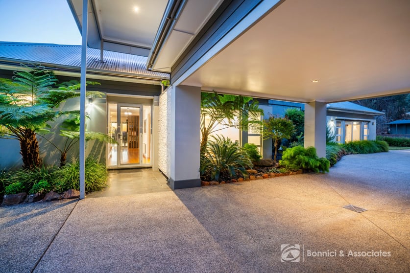 Click to view all images 187 Bretton Road Splitters Creek NSW 2640 - Image 3