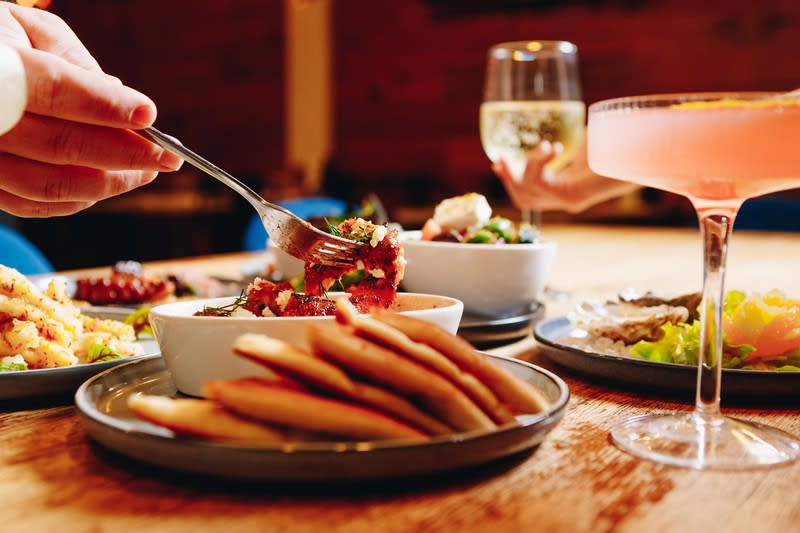 Click to view all images Food, Beverage & Hospitality business for sale in Wollongong - Image 1