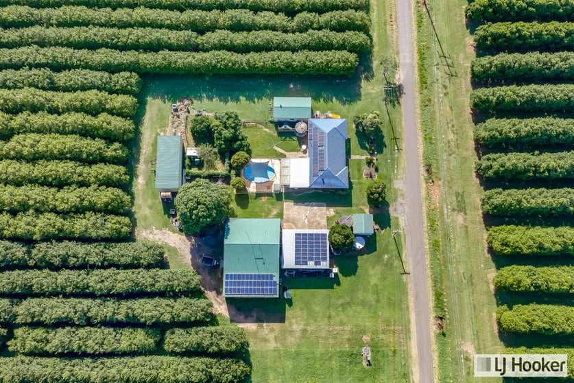 Click to view all images 214 Thomasens Road Alloway QLD 4670 - Image 1