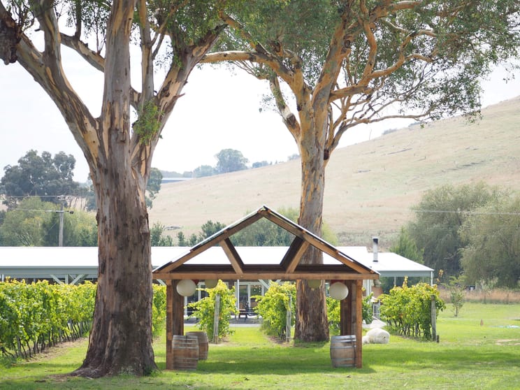 Click to view all images 9 Patemans Lane Murrumbateman NSW 2582 - Image 1