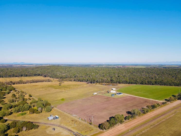 Click to view all images 30 McKenzies Road North Isis QLD 4660 - Image 1