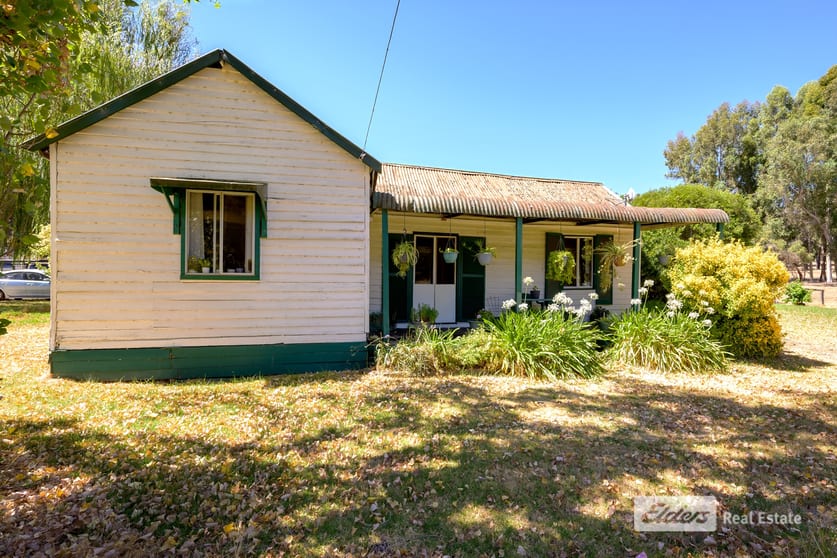 Click to view all images 302 Greenbushes-Grimwade Road North Greenbushes WA 6254 - Image 3