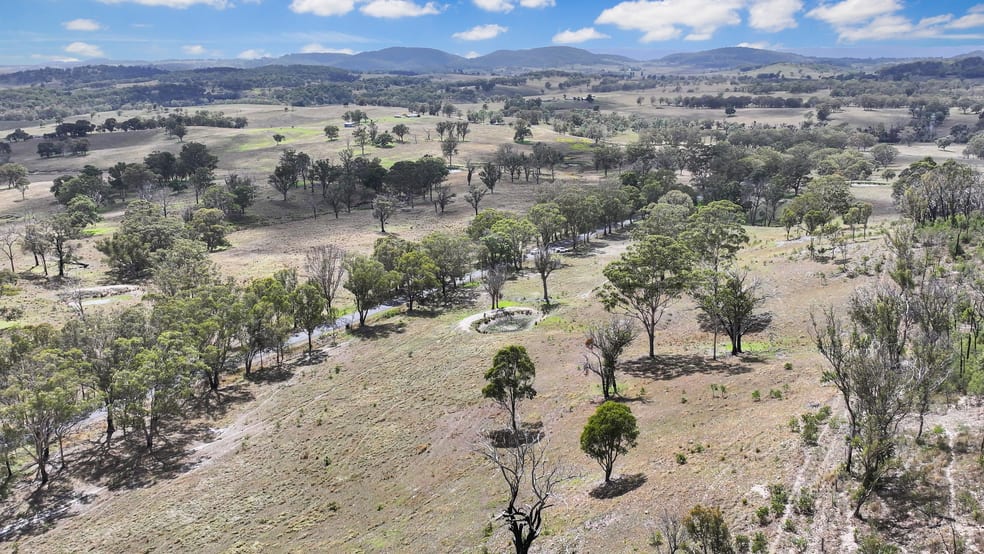 Click to view all images 692 Billirimba Road Tenterfield NSW 2372 - Image 3