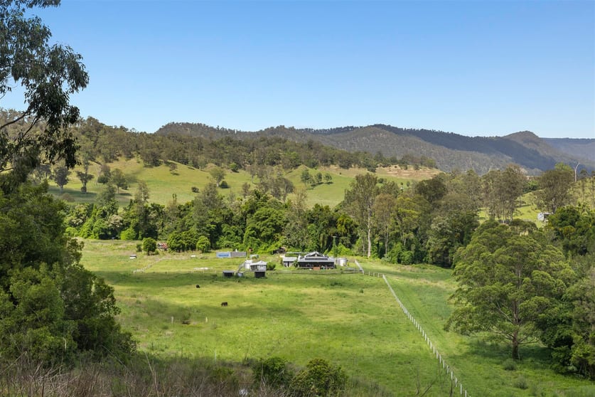 Click to view all images 376 Findon Creek Road Findon Creek NSW 2474 - Image 2