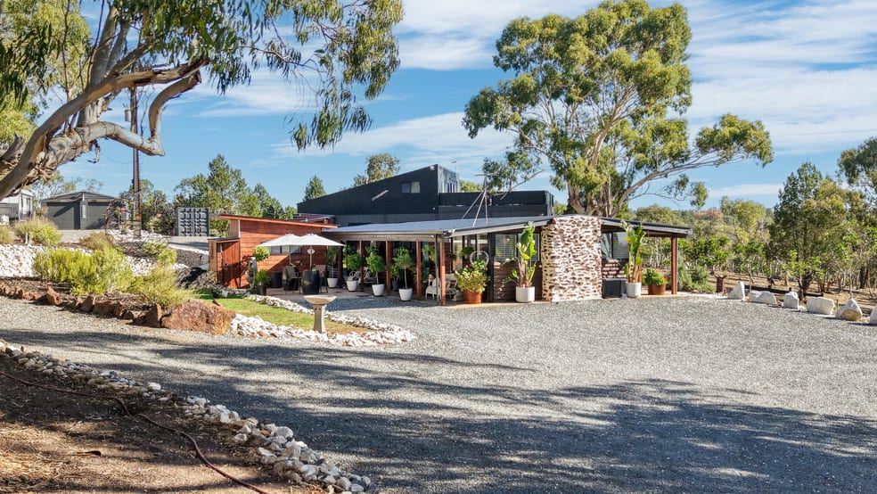 Click to view all images 46 Green Gully Road. Cockatoo Valley SA 5351 - Image 1