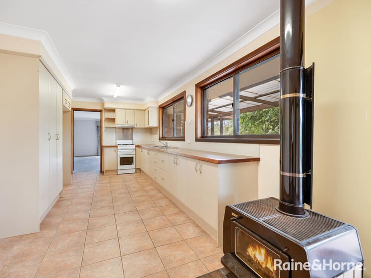 Click to view all images 1307 Ophir Road Rock Forest NSW 2795 - Image 3