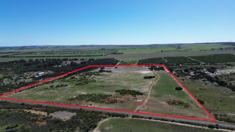 Click to view all images 1169 Allanooka Springs Road Mount Hill WA 6528 - Image 3