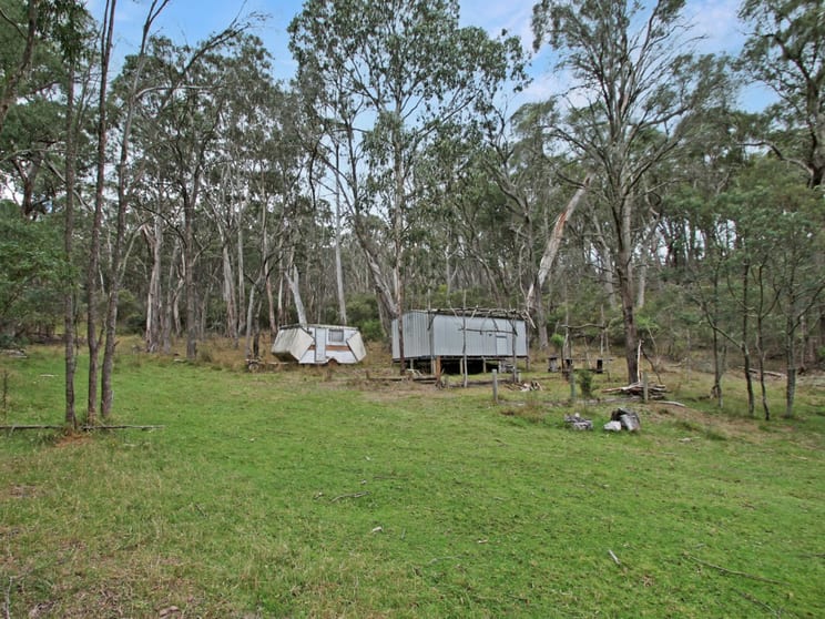 Click to view all images 135 Kangaroo Track Omeo VIC 3898 - Image 1