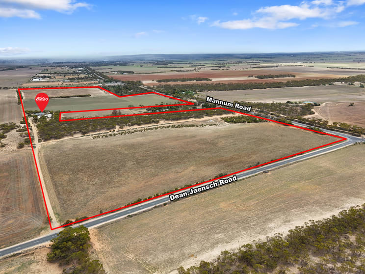Click to view all images 42 Dean Jaensch Road Murray Bridge SA 5253 - Image 3