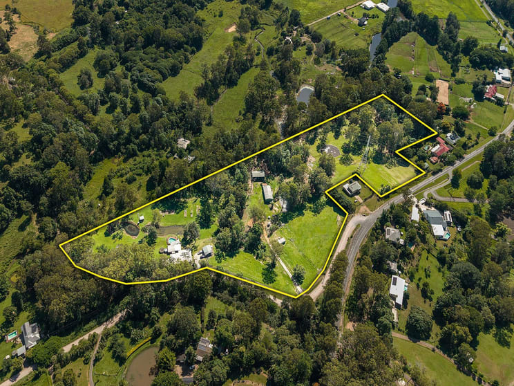 Click to view all images 14 Macdonald Road Palmwoods QLD 4555 - Image 2