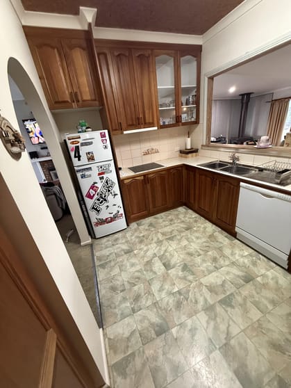 Click to view all images 20-38 & 35 Brady street Glenthompson VIC 3293 - Image 3