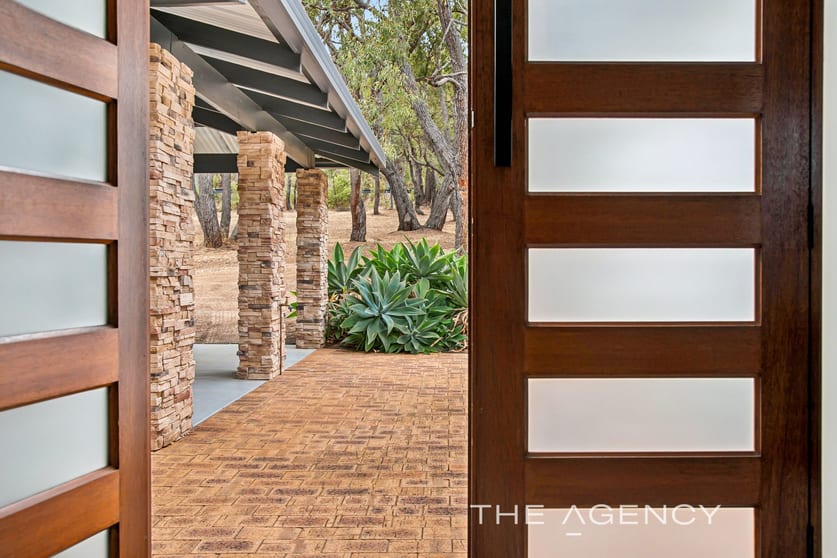 Click to view all images 61 Gaden Road Wundowie WA 6560 - Image 3