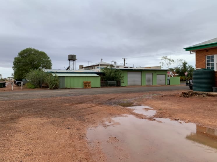 Click to view all images 41 Brolga Street Quilpie QLD 4480 - Image 2
