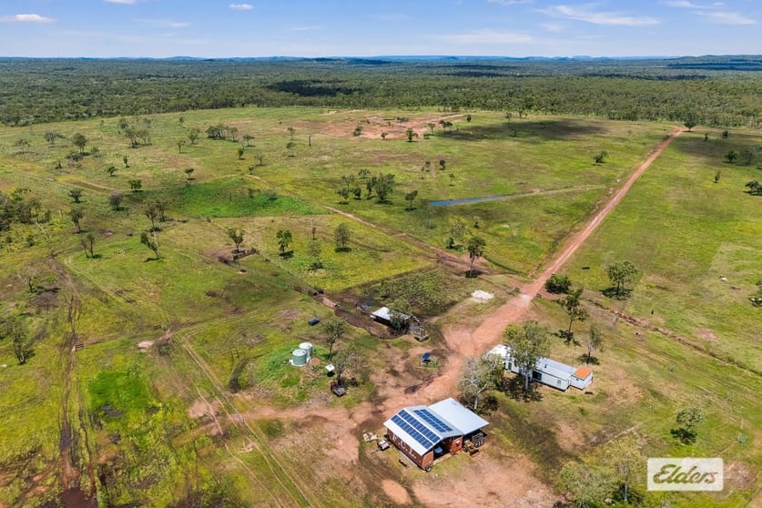 Click to view all images 995 Cheeney Road Batchelor NT 0845 - Image 1