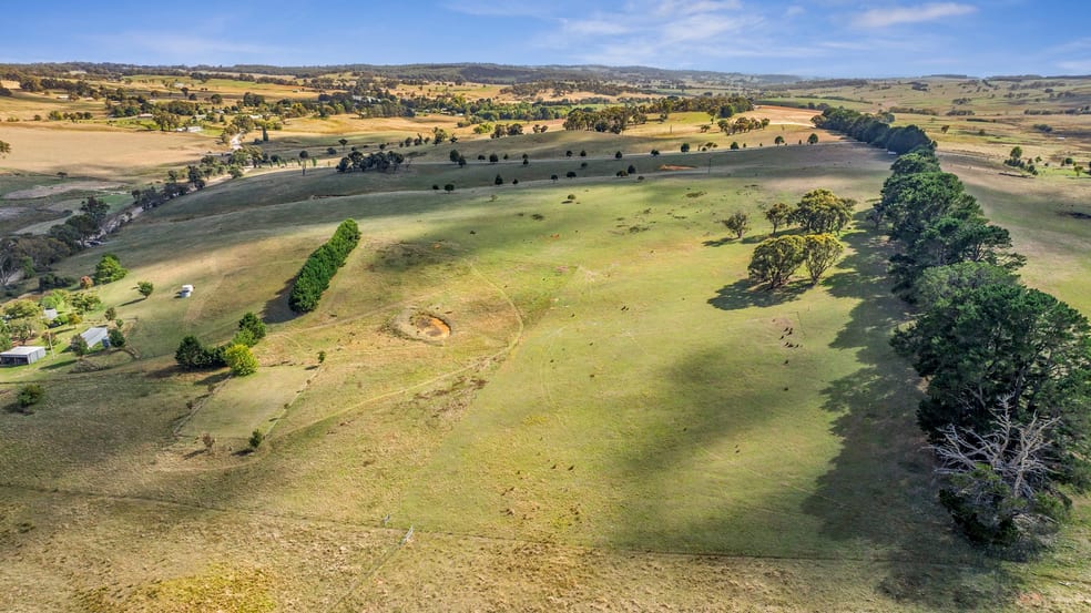 Click to view all images 2770 Woodhouselee Road, Laggan via Crookwell NSW 2583 - Image 2
