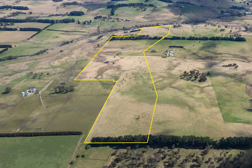 Click to view all images 2770 Woodhouselee Road, Laggan via Crookwell NSW 2583 - Image 1