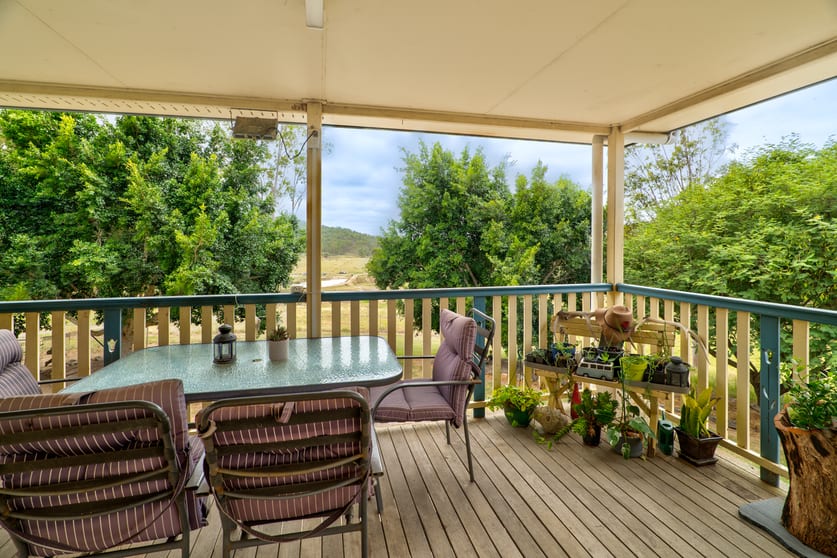 Click to view all images 1706 ESK CROWS NEST RD Biarra QLD 4313 - Image 2
