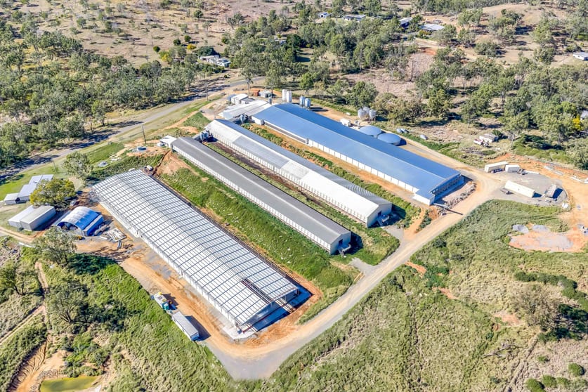 Click to view all images Gumlow QLD 4815 - Image 2
