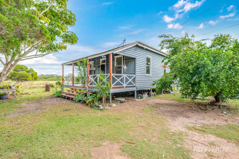 Click to view all images 204 Fallons Rocks Road Calavos QLD 4670 - Image 3