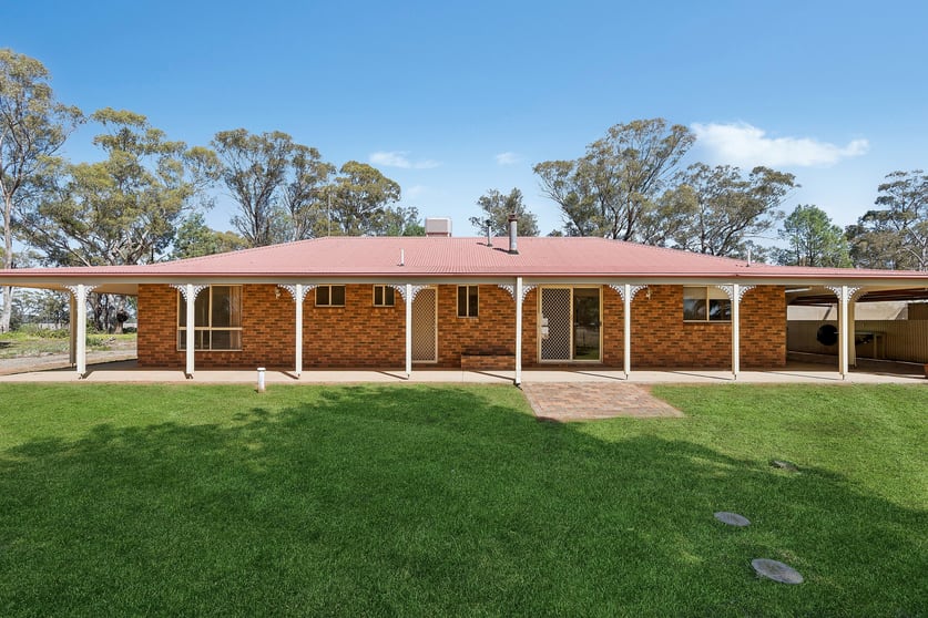 Click to view all images 80 Derricks Road Temora NSW 2666 - Image 3