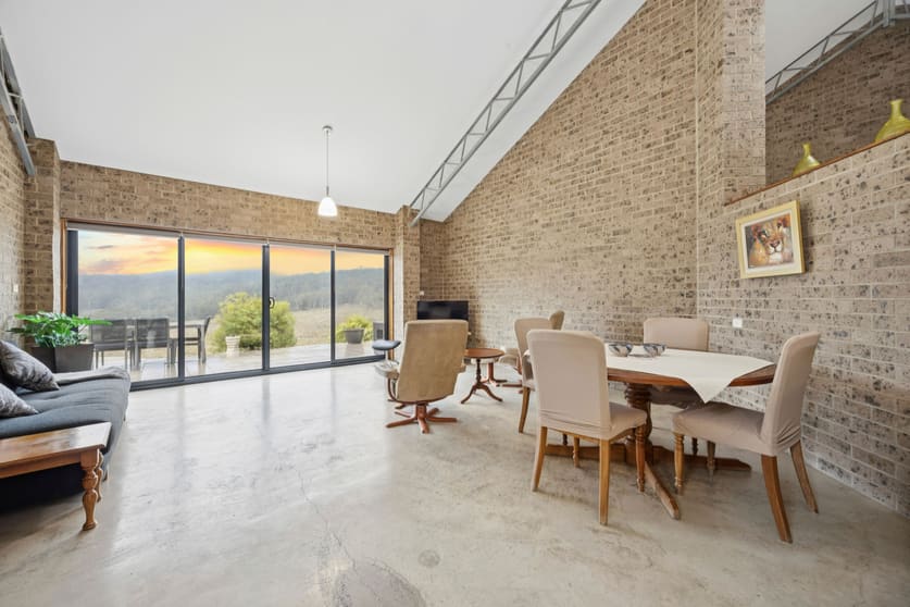 Click to view all images 507 Harolds Cross Road Captains Flat NSW 2623 - Image 3