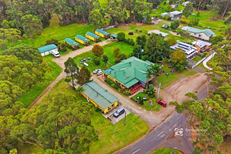 Click to view all images 3-5 Sydenham Parade Bemm River VIC 3889 - Image 2