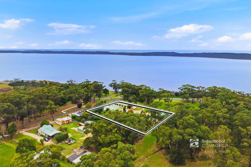 Click to view all images 3-5 Sydenham Parade Bemm River VIC 3889 - Image 3