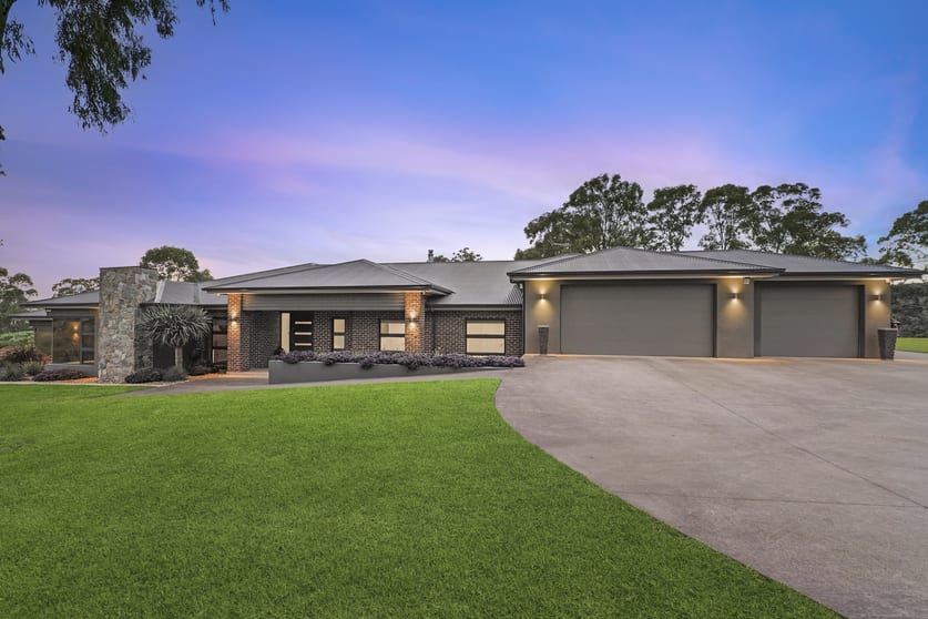 Click to view all images 106-118 Mayfair Road Mulgoa NSW 2745 - Image 2